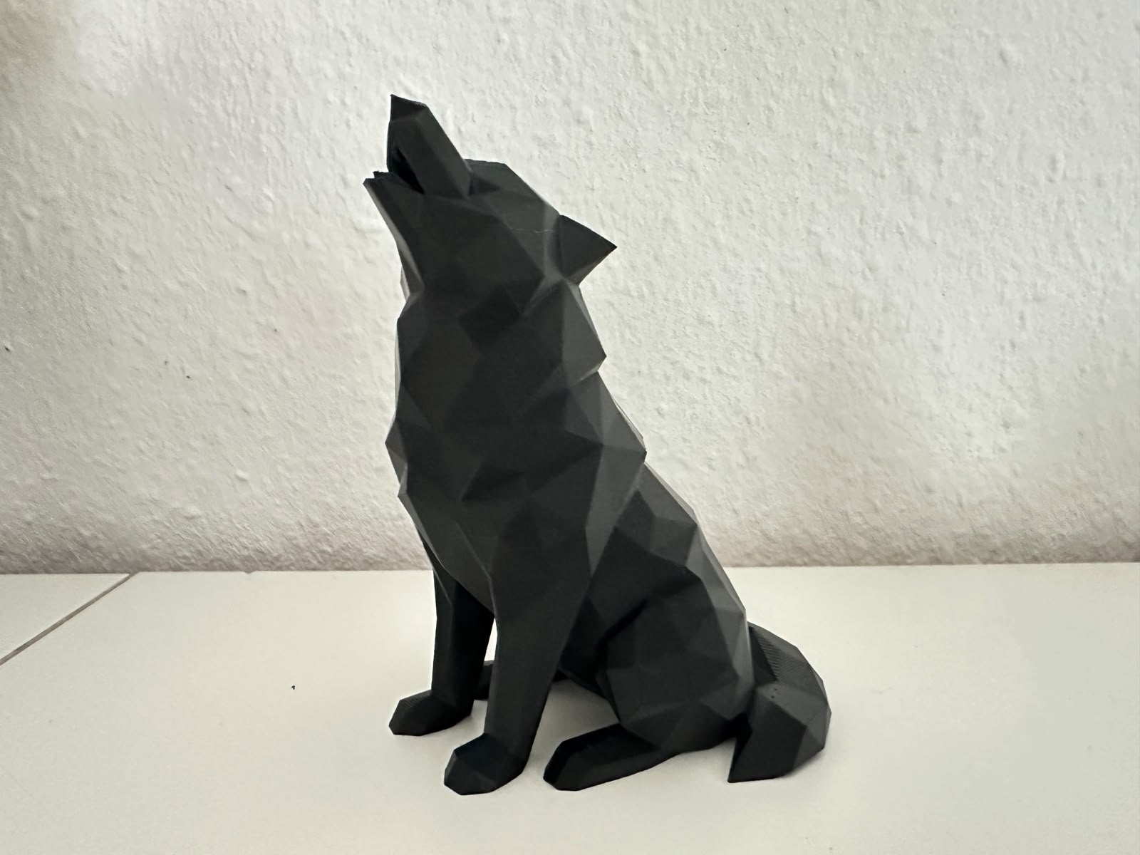 Low-Poly Wolf Figur, 3D-gedruckt
